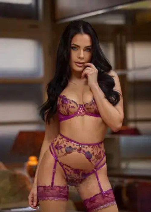 All Stars Escorts - Bonnie
