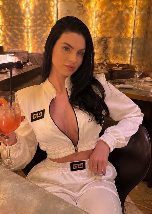 Chloe